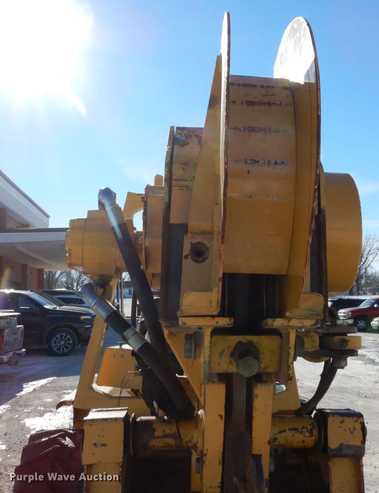 image for item JK9848 2001 Vermeer V8550A  cable plow