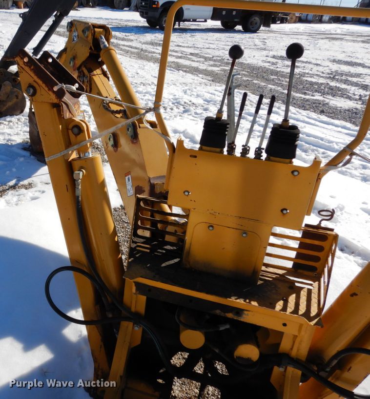 image for item JK9848 2001 Vermeer V8550A  cable plow