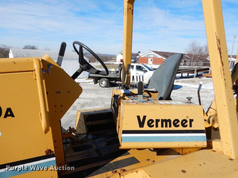 image for item JK9848 2001 Vermeer V8550A  cable plow