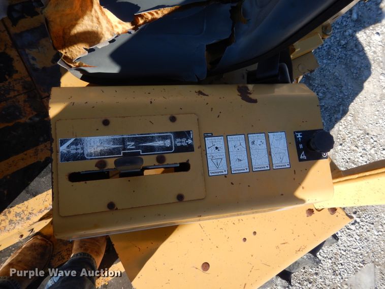 image for item JK9848 2001 Vermeer V8550A  cable plow