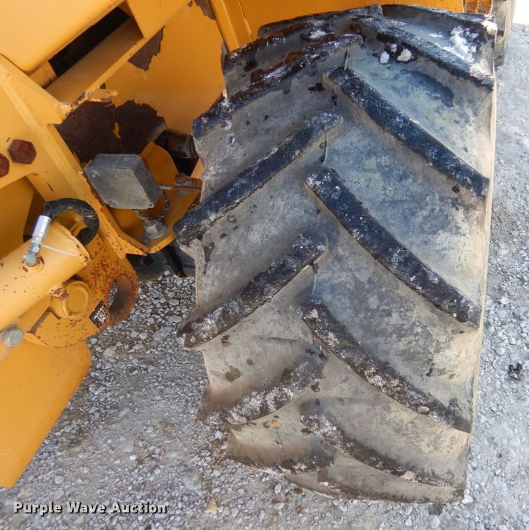 image for item JK9848 2001 Vermeer V8550A  cable plow