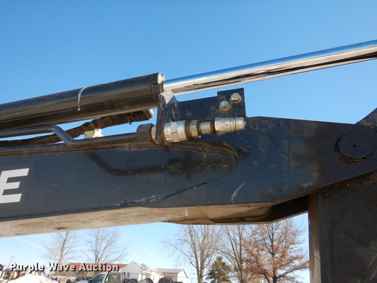 image for item JK9849 2012 John Deere 35D  mini excavator