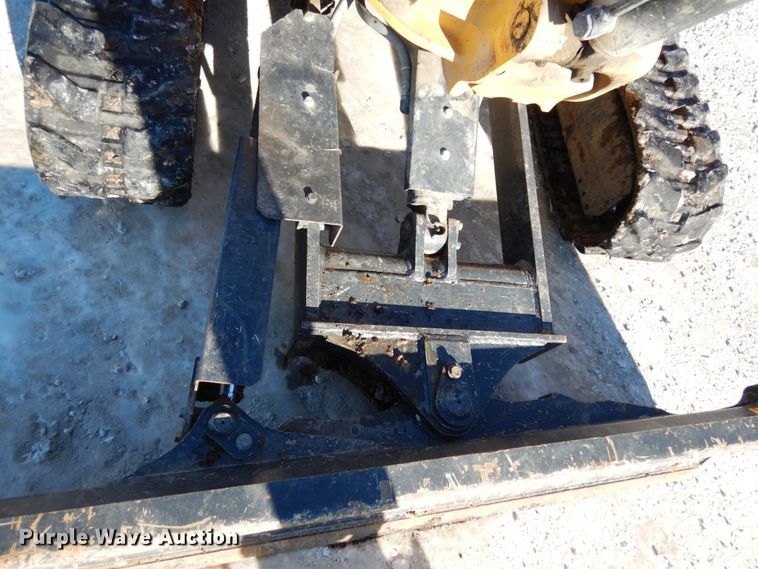 image for item JK9849 2012 John Deere 35D  mini excavator