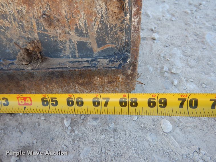 image for item JK9849 2012 John Deere 35D  mini excavator