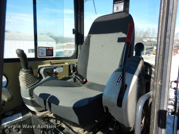 image for item JK9849 2012 John Deere 35D  mini excavator