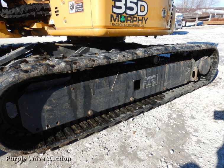 image for item JK9849 2012 John Deere 35D  mini excavator