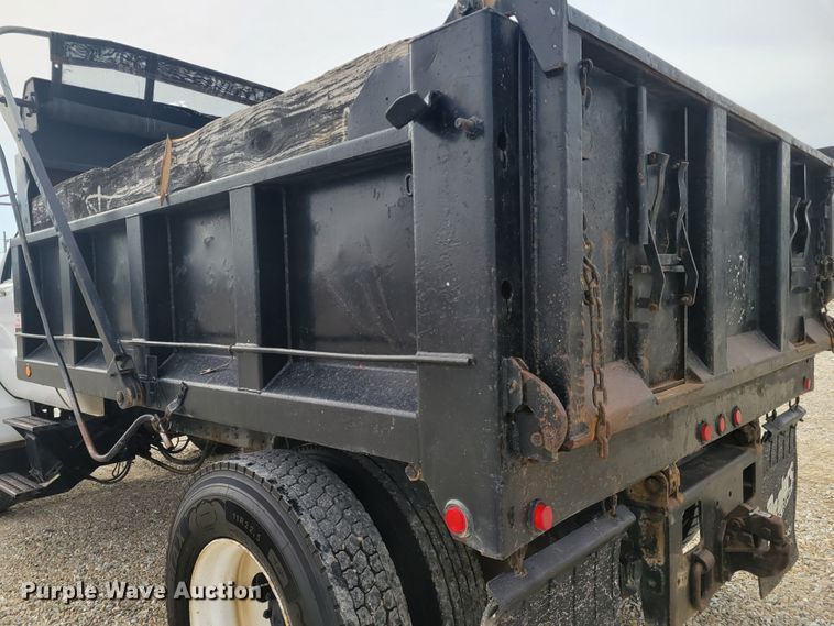 image for item KH9860 2000 Ford F750 Super Duty XL  dump truck