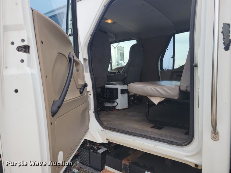 image for item KH9861 2007 Sterling Acterra  Crew Cab crane truck