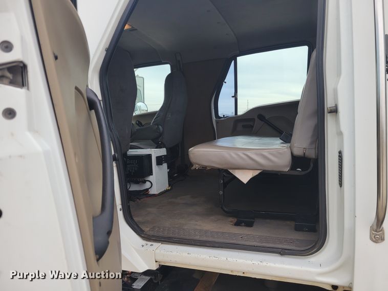 image for item KH9861 2007 Sterling Acterra  Crew Cab crane truck