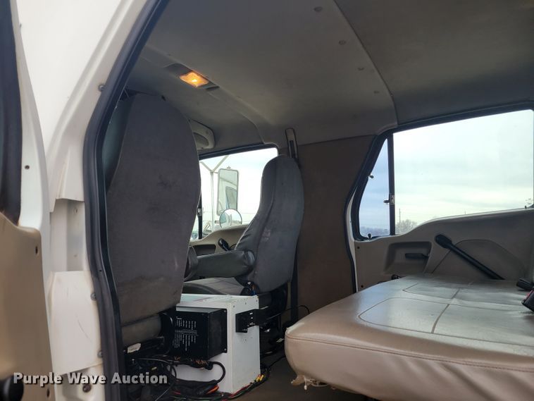 image for item KH9861 2007 Sterling Acterra  Crew Cab crane truck