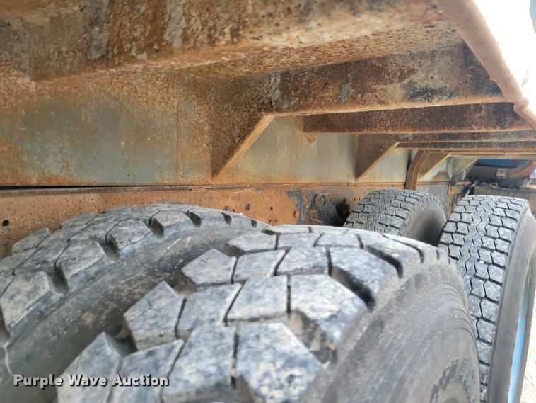 image for item KH9862 1977 Ford 9000  dump truck