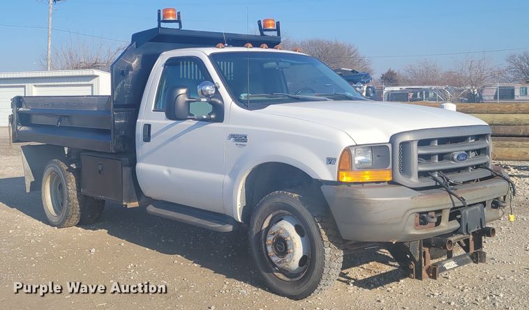 image for item KH9863 1999 Ford F550 Super Duty XL  dump truck
