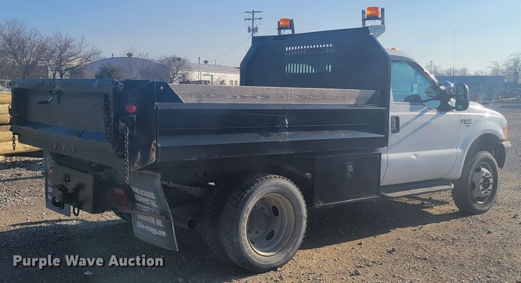 image for item KH9863 1999 Ford F550 Super Duty XL  dump truck