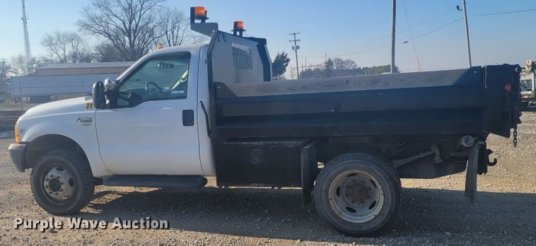 image for item KH9863 1999 Ford F550 Super Duty XL  dump truck