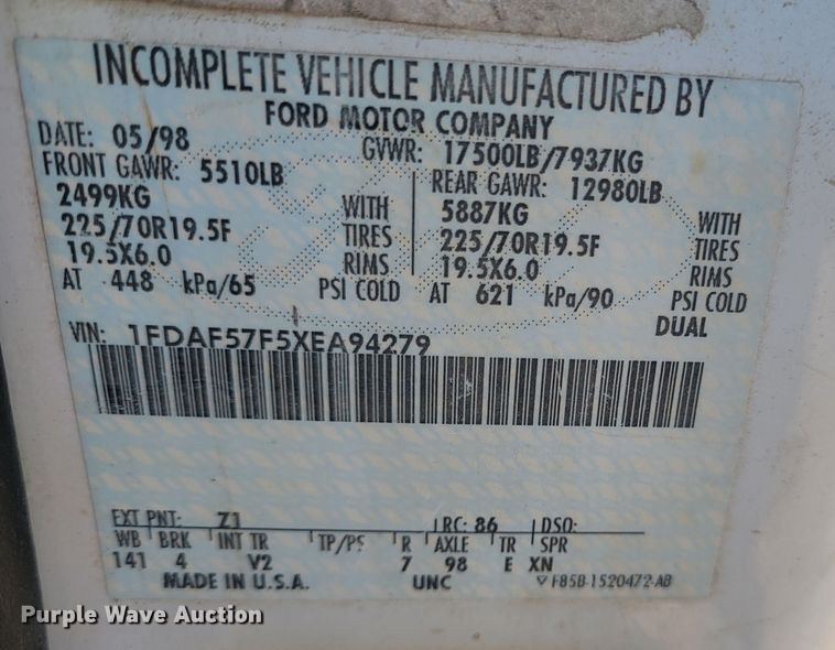 image for item KH9863 1999 Ford F550 Super Duty XL  dump truck