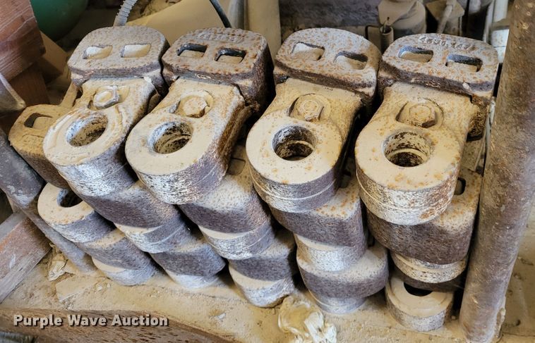 image for item KH9907 Williams  hammer mill