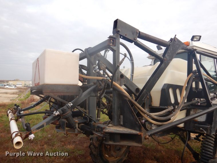 image for item DH8011 SpraCoupe 3440  sprayer