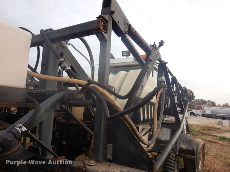 image for item DH8011 SpraCoupe 3440  sprayer