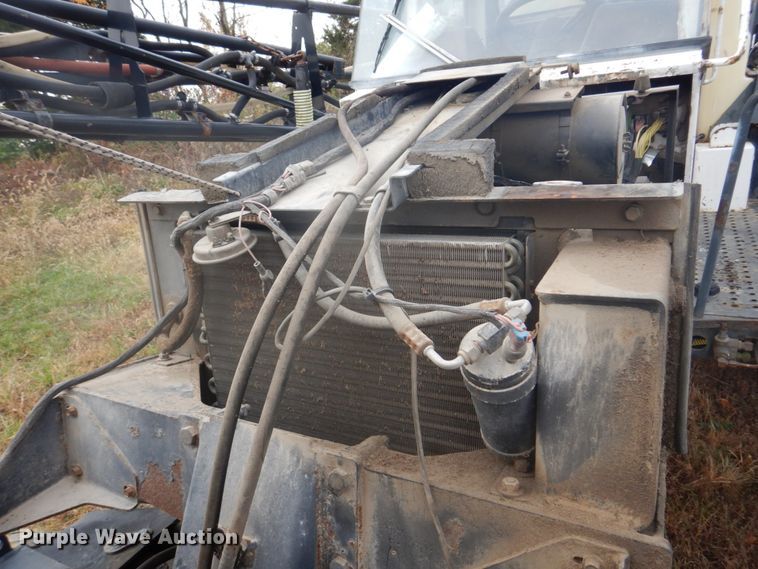 image for item DH8011 SpraCoupe 3440  sprayer