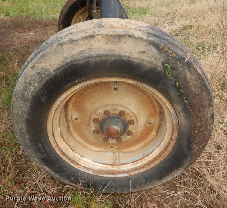 image for item DH8011 SpraCoupe 3440  sprayer