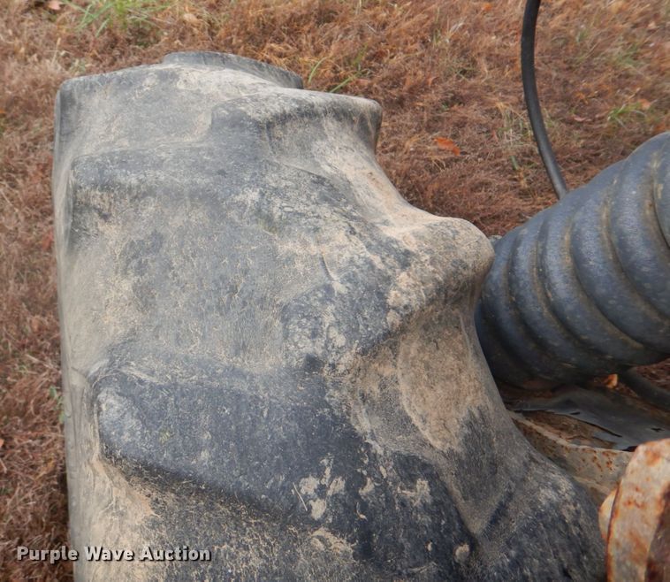 image for item DH8011 SpraCoupe 3440  sprayer