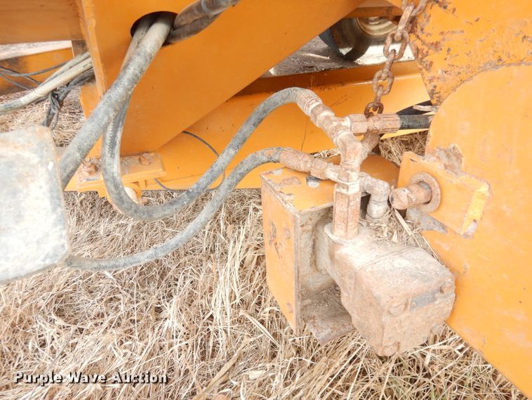 image for item DH8779 Kuhn Knight 3130  feed mixer