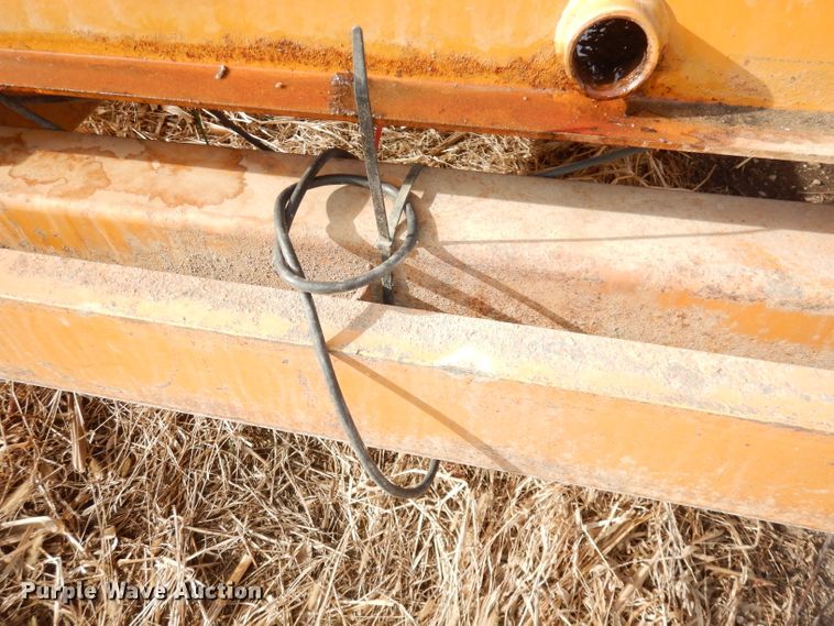 image for item DH8779 Kuhn Knight 3130  feed mixer