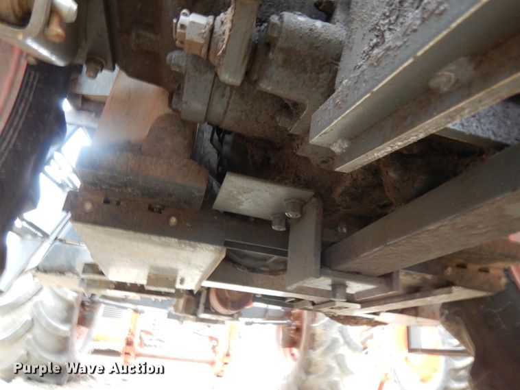 image for item DI8634 2015 Kubota M6-141  MFWD tractor