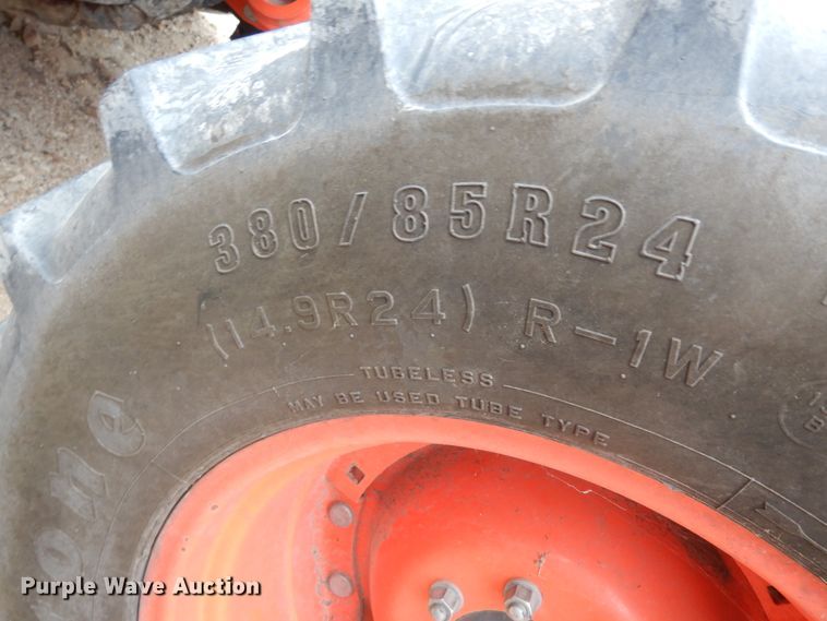 image for item DI8634 2015 Kubota M6-141  MFWD tractor