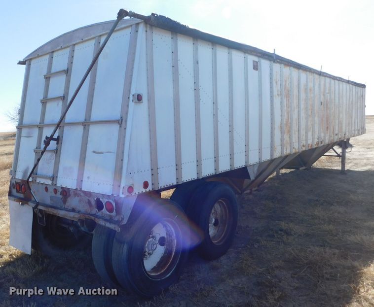 image for item DJ7555 1985 Merritt  grain trailer