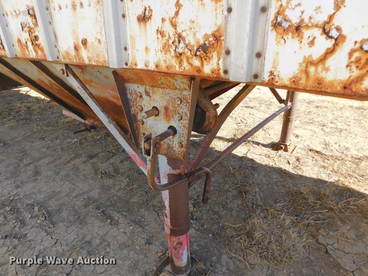 image for item DJ7555 1985 Merritt  grain trailer