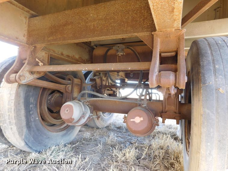 image for item DJ7555 1985 Merritt  grain trailer
