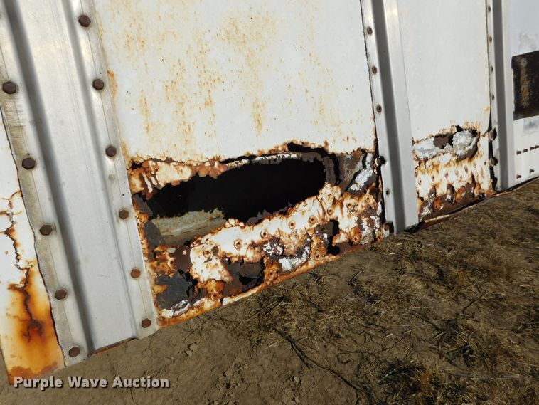 image for item DJ7555 1985 Merritt  grain trailer
