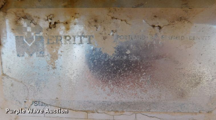 image for item DJ7555 1985 Merritt  grain trailer