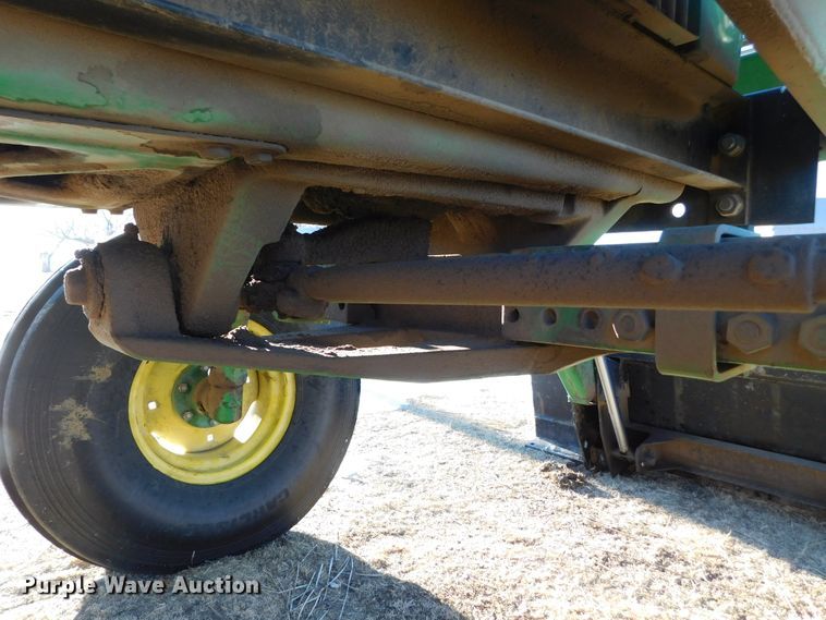 image for item DJ7577 1982 John Deere 4240  tractor