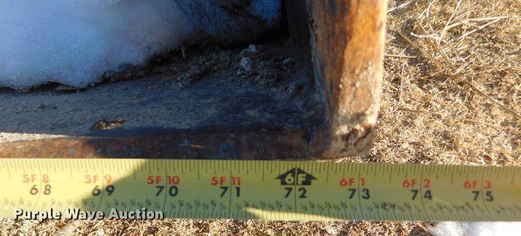 image for item DJ7577 1982 John Deere 4240  tractor