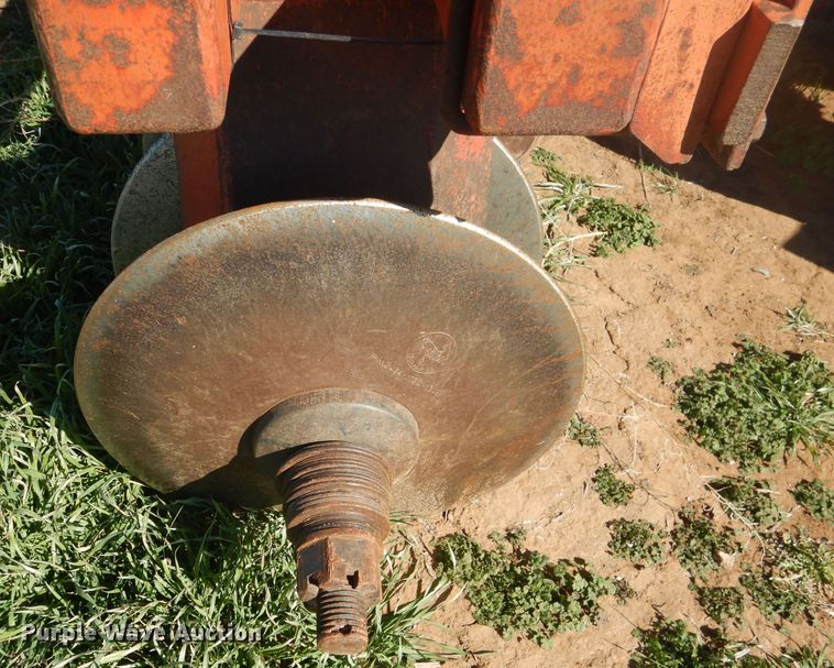 image for item DJ8922 Miller  off-set disk