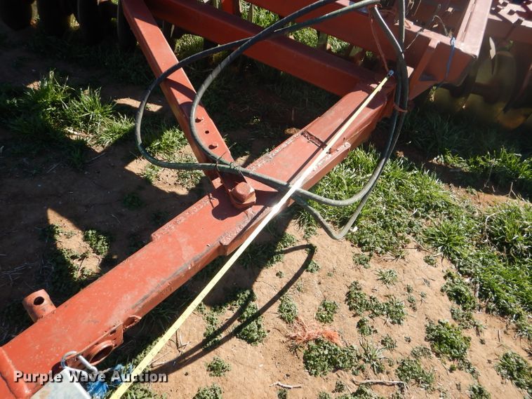 image for item DJ8922 Miller  off-set disk