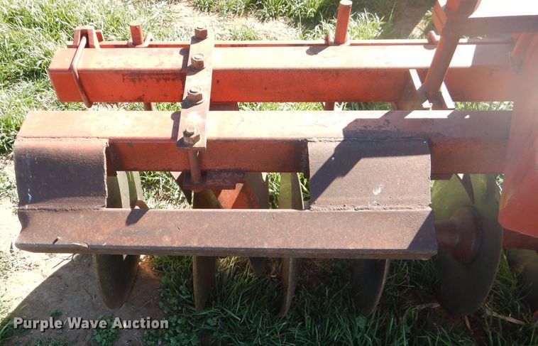 image for item DJ8922 Miller  off-set disk