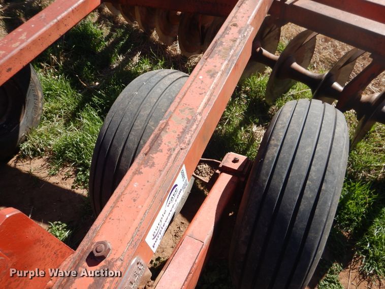 image for item DJ8922 Miller  off-set disk