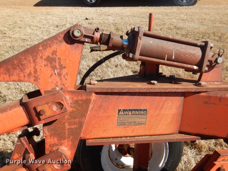 image for item DJ8924 Case  seven bottom plow