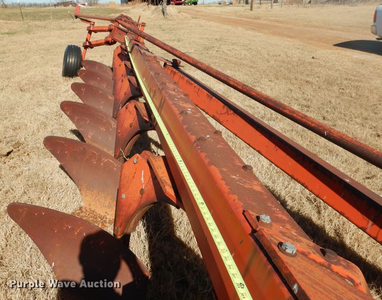 image for item DJ8924 Case  seven bottom plow