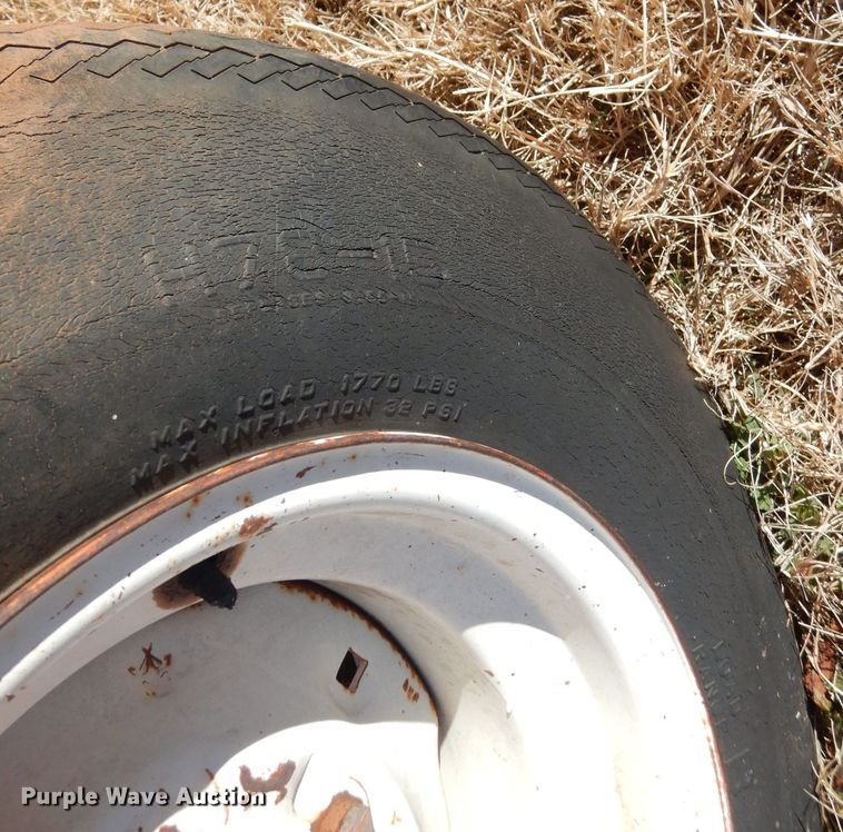 image for item DJ8924 Case  seven bottom plow