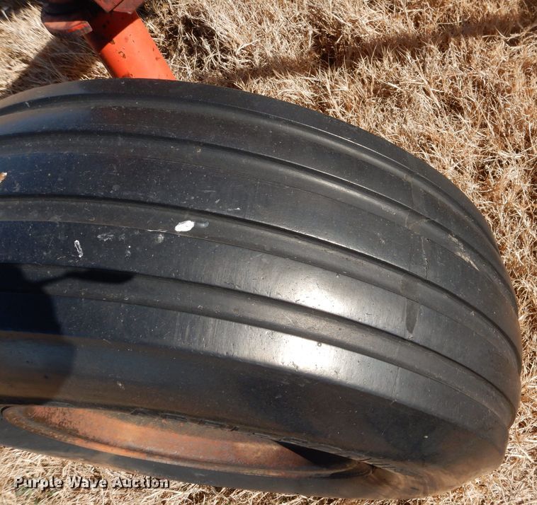 image for item DJ8924 Case  seven bottom plow