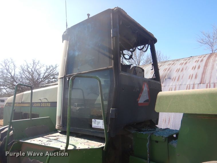 image for item DK7251 1991 John Deere 8560  4WD tractor