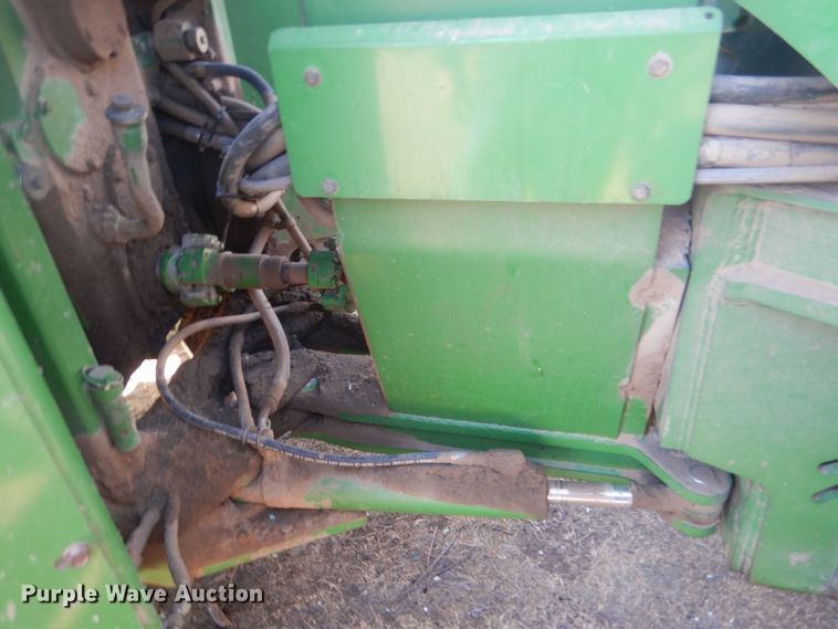 image for item DK7251 1991 John Deere 8560  4WD tractor