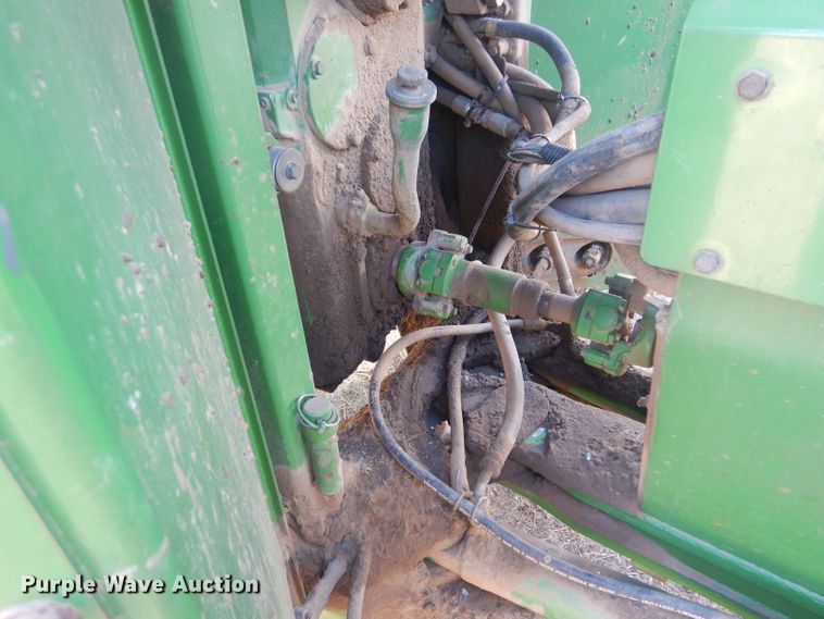 image for item DK7251 1991 John Deere 8560  4WD tractor