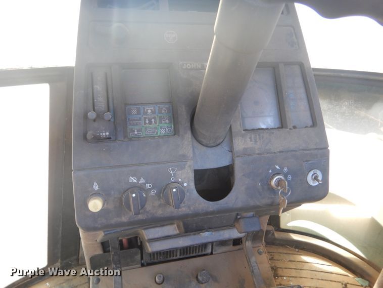 image for item DK7251 1991 John Deere 8560  4WD tractor