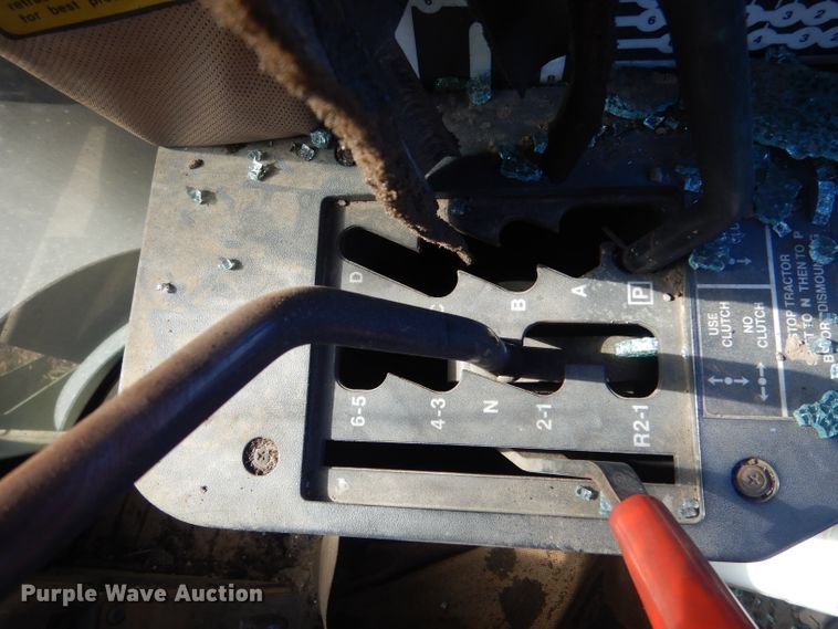 image for item DK7251 1991 John Deere 8560  4WD tractor