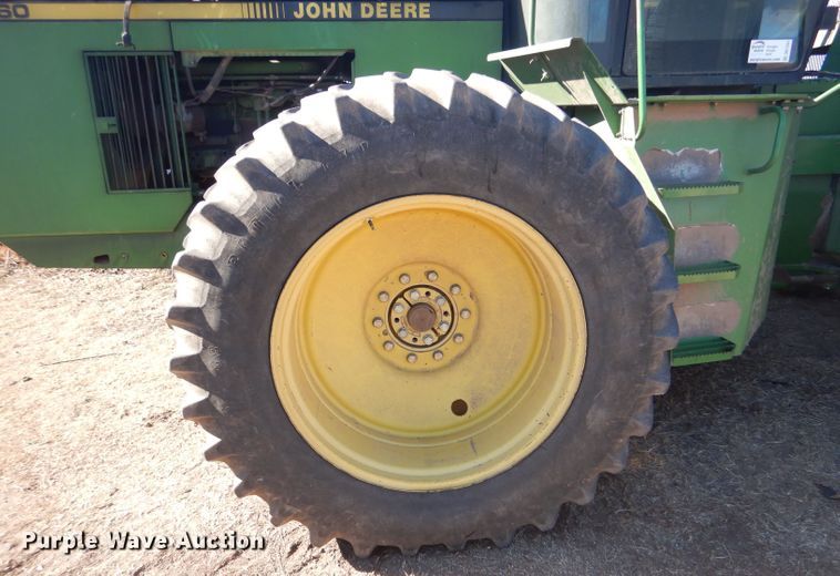 image for item DK7251 1991 John Deere 8560  4WD tractor